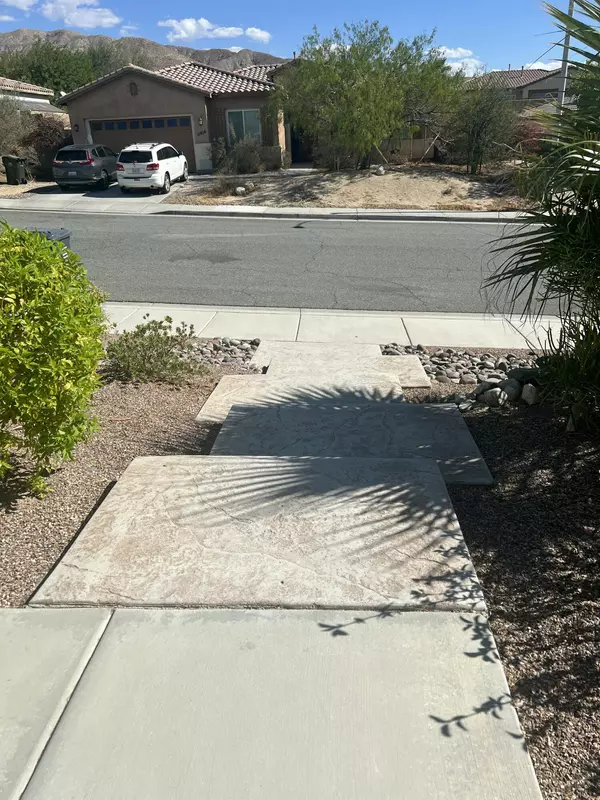 Desert Hot Springs, CA 92240,11615 Pomelo DR