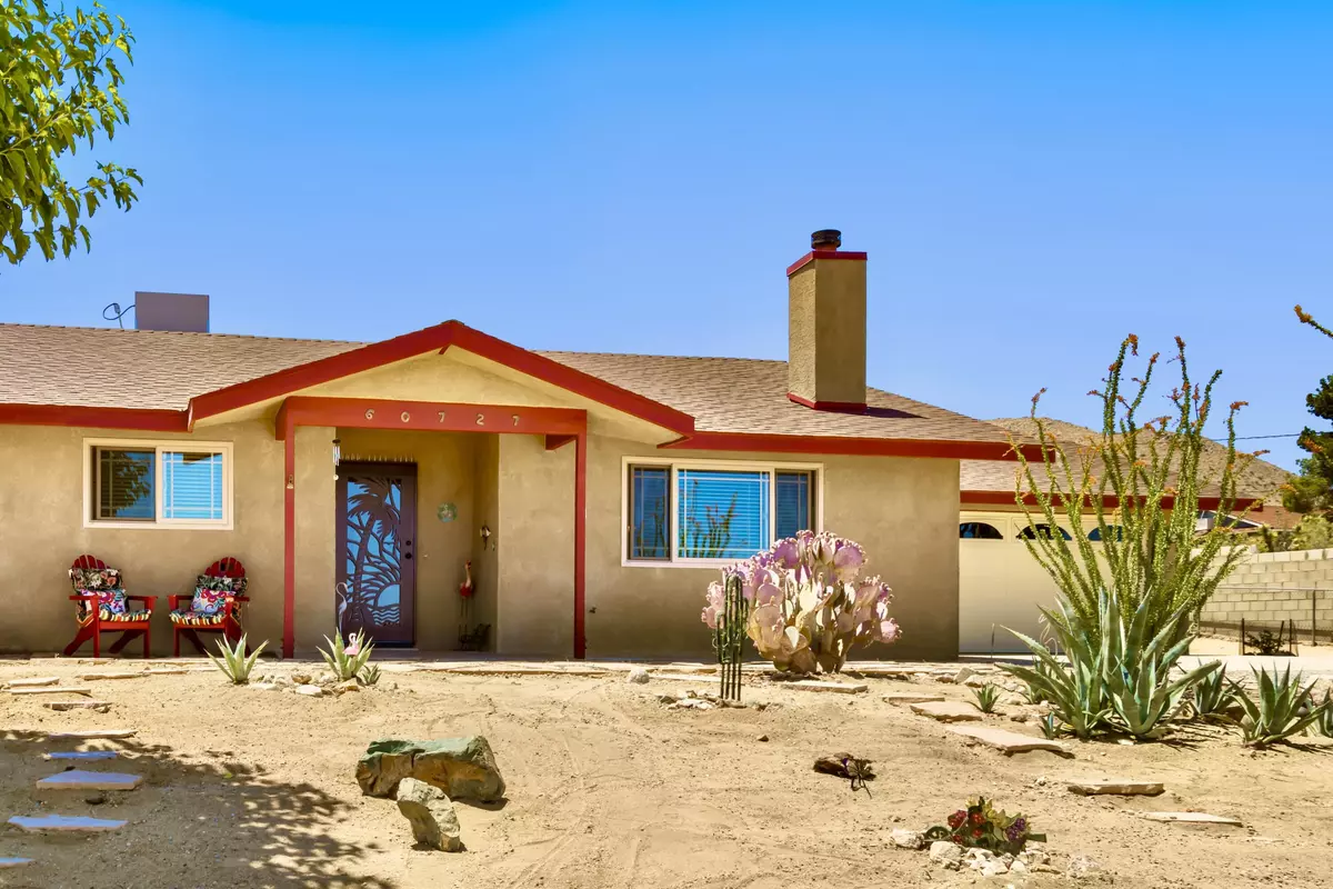 Joshua Tree, CA 92252,60727 Natoma TRL