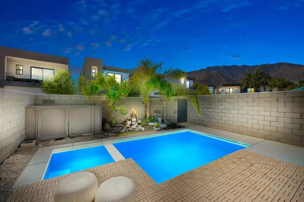 Palm Springs, CA 92262,487 Paragon LOOP