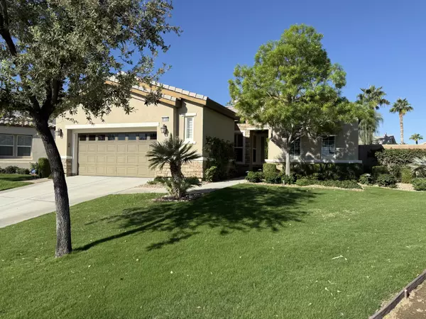 La Quinta, CA 92253,81450 Moonstone CT