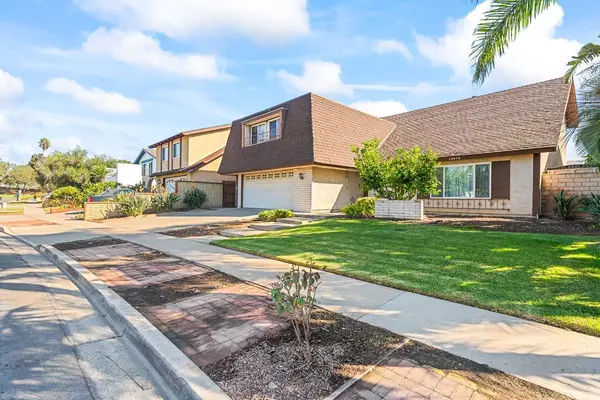 Tustin, CA 92780,13572 Carroll WAY