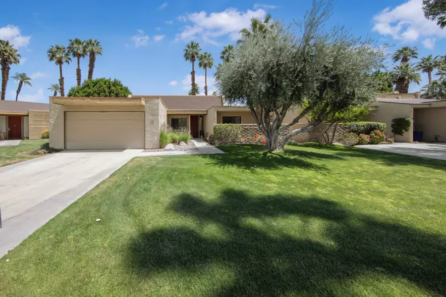 28 Chandra LN, Rancho Mirage, CA 92270