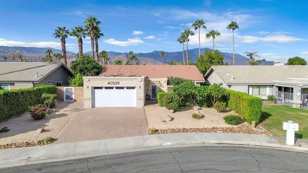 40529 Meadow LN, Palm Desert, CA 92260