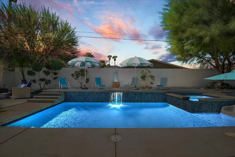 3005 N Chuperosa RD, Palm Springs, CA 92262