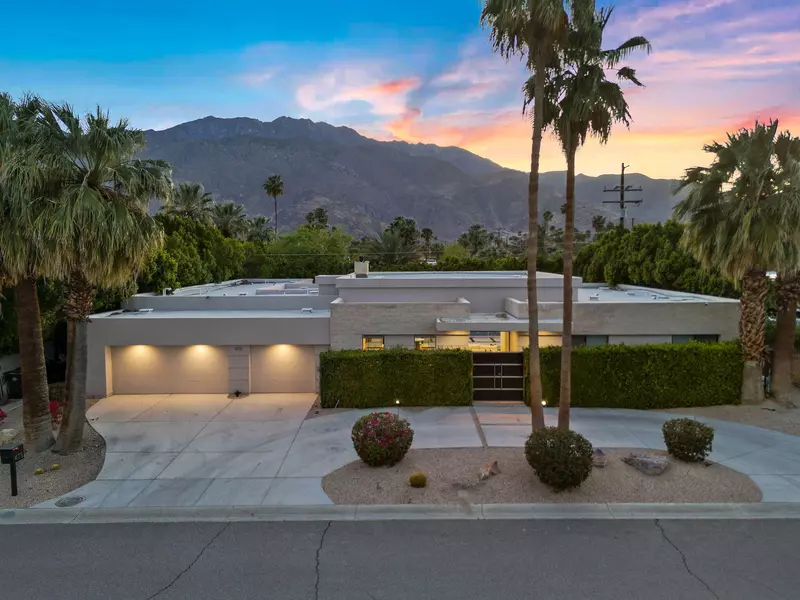 473 N Burton WAY, Palm Springs, CA 92262