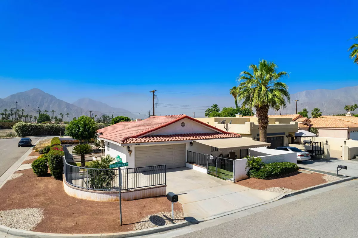 La Quinta, CA 92253,78741 Bottlebrush DR