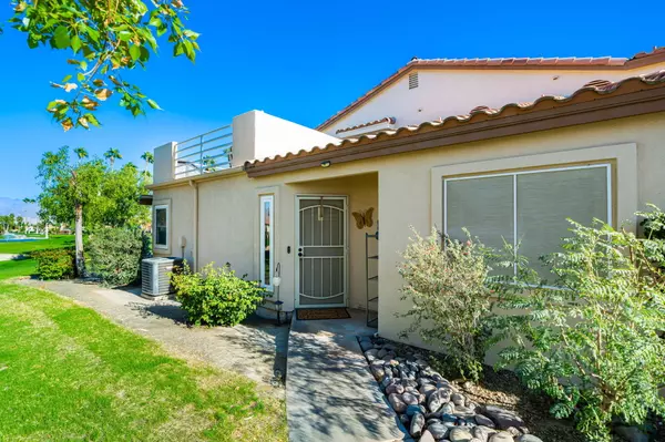 La Quinta, CA 92253,78317 Scarlet CT