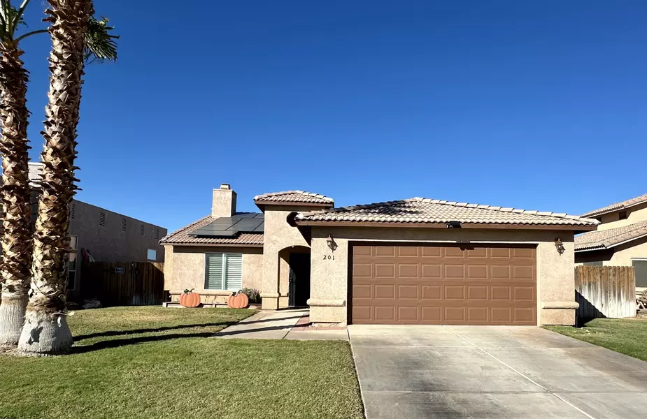 201 W Juniper TRL, Blythe, CA 92225