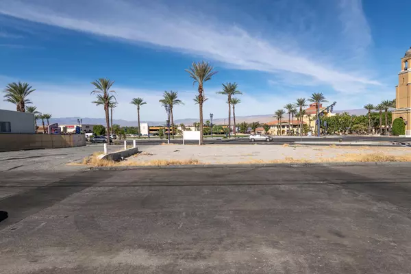 Cathedral City, CA 92234,68599 E Palm Canyon - Vacant Land DR