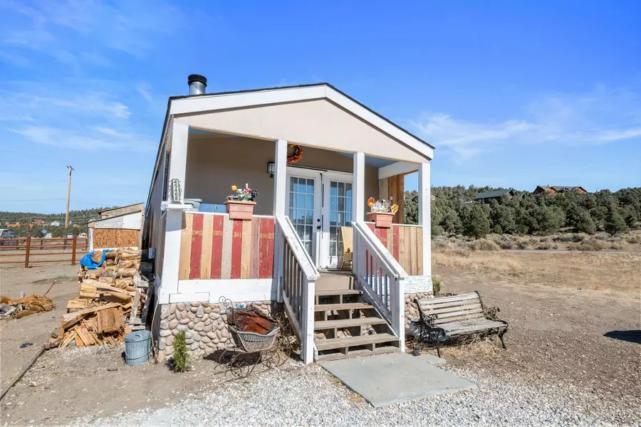 45468 Lucky Baldwin Ranch RD, Big Bear City, CA 92314