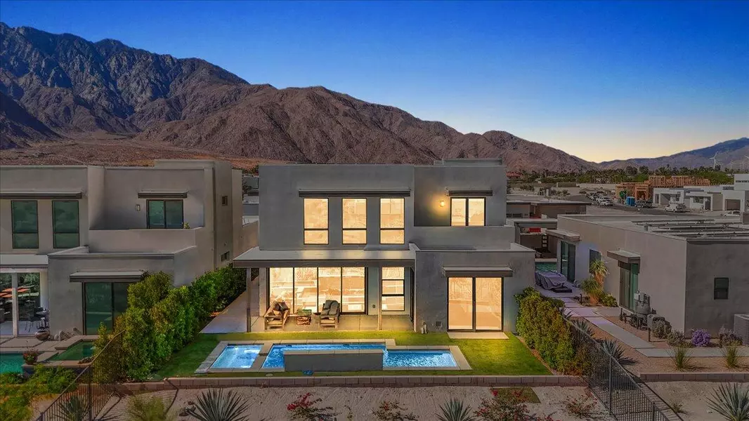 3826 Taylor DR, Palm Springs, CA 92262