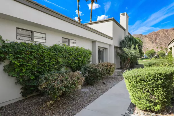 La Quinta, CA 92253,55043 Shoal CRK