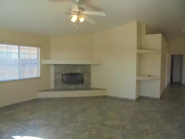 Blythe, CA 92225,781 Cypress LN