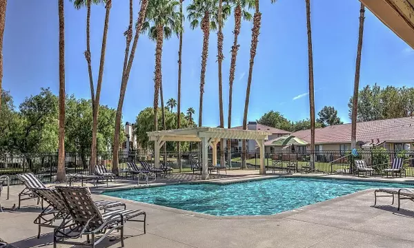 Palm Desert, CA 92211,43376 Cook ST #69