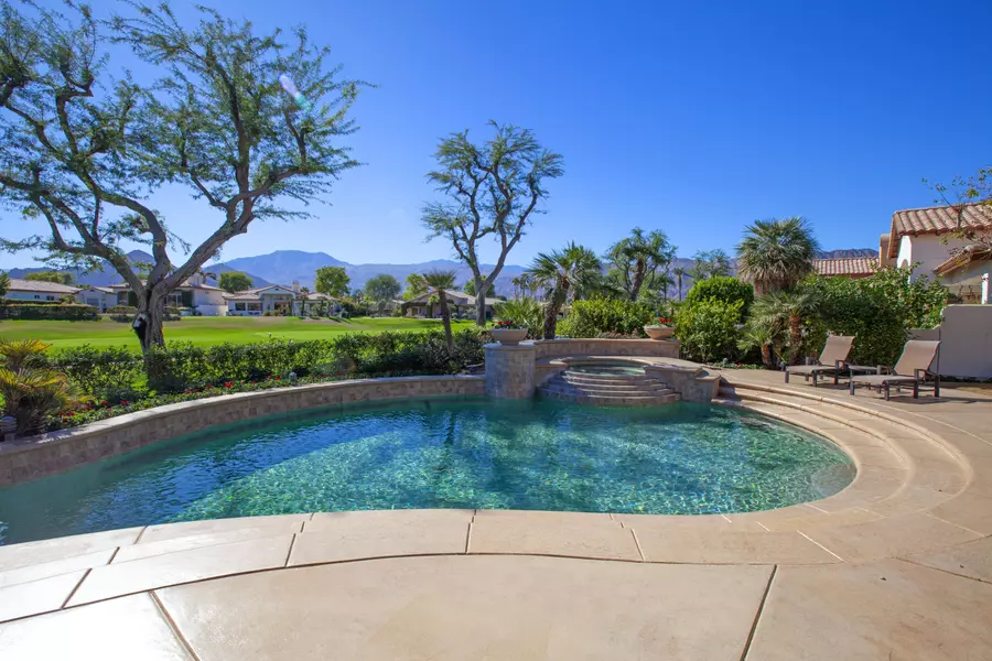 78965 ViA Carmel, La Quinta, CA 92253