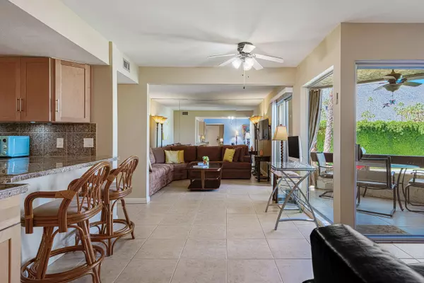 Palm Springs, CA 92264,1500 S Camino Real #201a