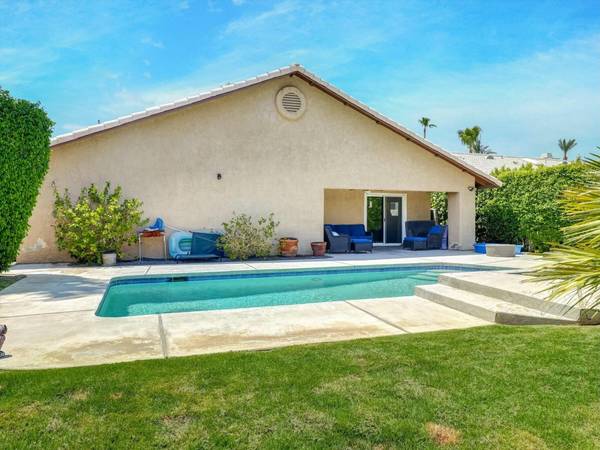 29540 Avenida La VISTA, Cathedral City, CA 92234