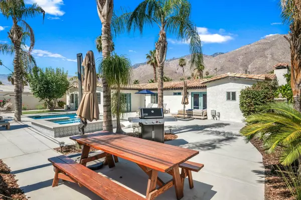 Palm Springs, CA 92264,620 S Camino Real