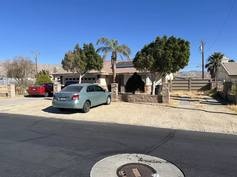 13680 Julian DR, Desert Hot Springs, CA 92240