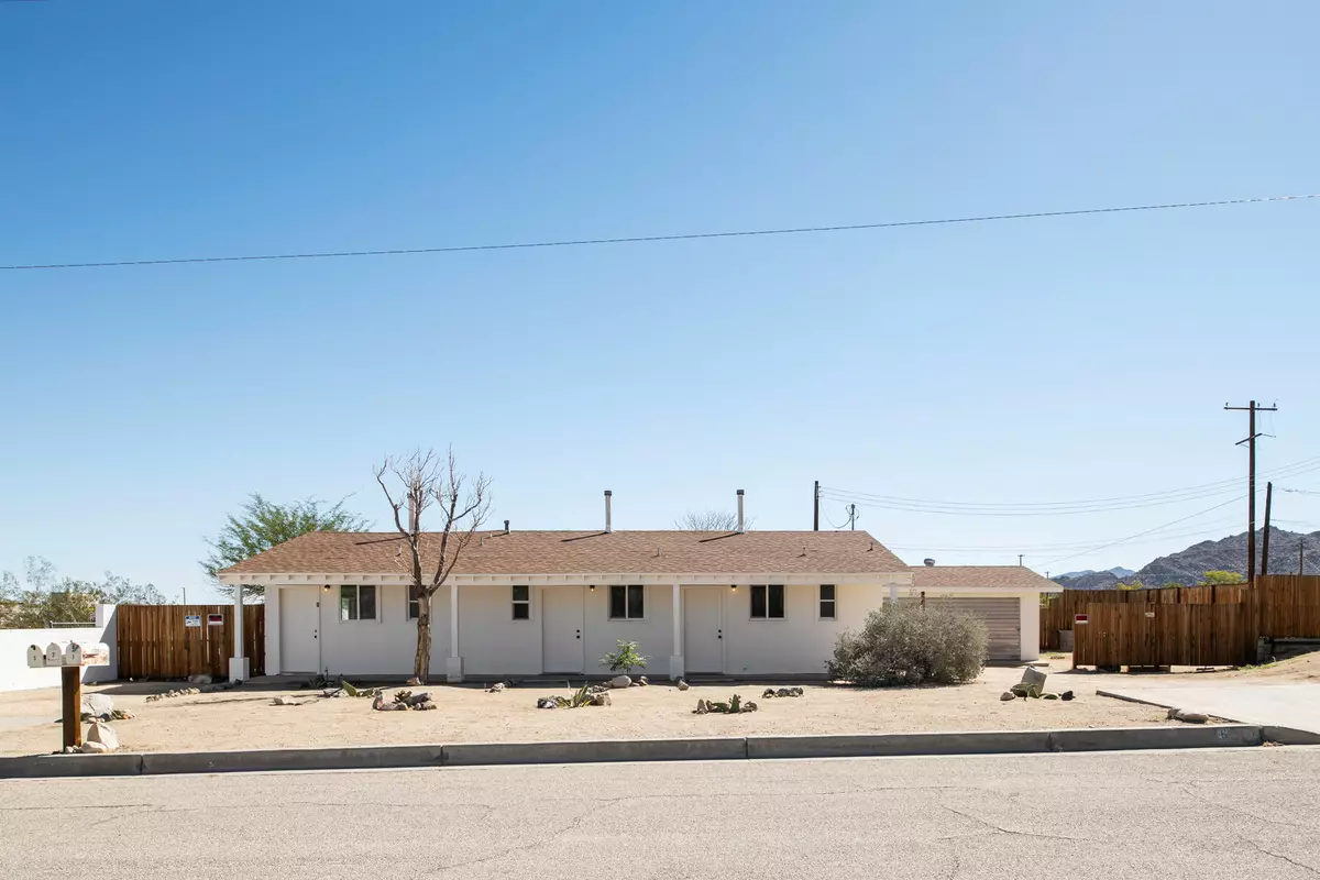 Joshua Tree, CA 92252,62091 Valley View CIR