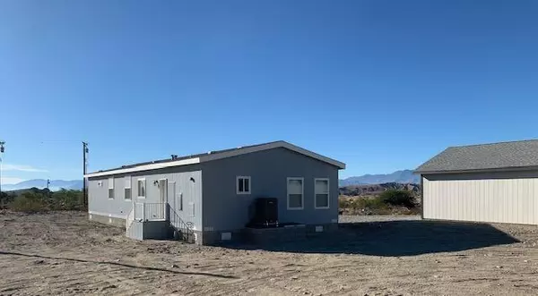 Desert Hot Springs, CA 92241,21460 Penny LN