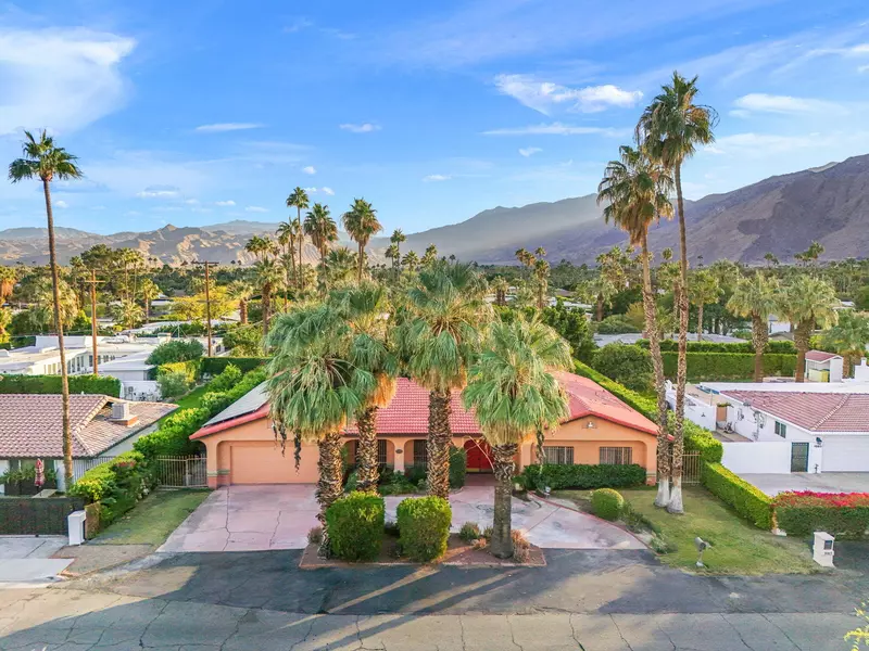 1087 E Paseo El Mirador, Palm Springs, CA 92262