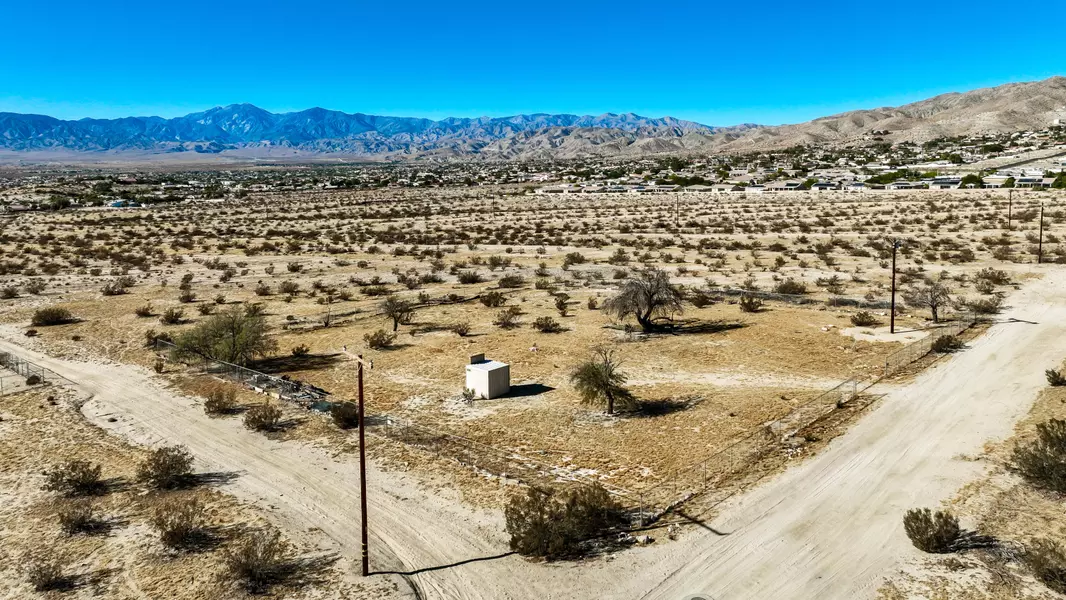 0 Mcgarger RD, Desert Hot Springs, CA 92240