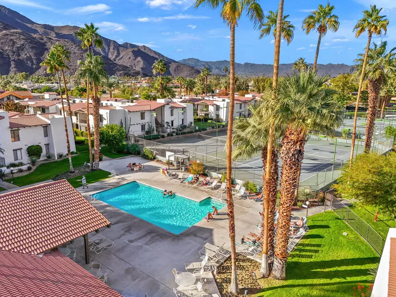 1050 Ramon RD #82, Palm Springs, CA 92264