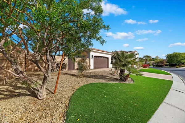 La Quinta, CA 92253,77880 Desert DR