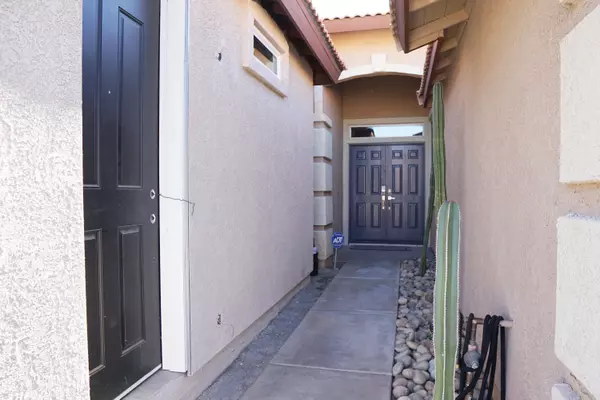 La Quinta, CA 92253,79125 Kristen CT