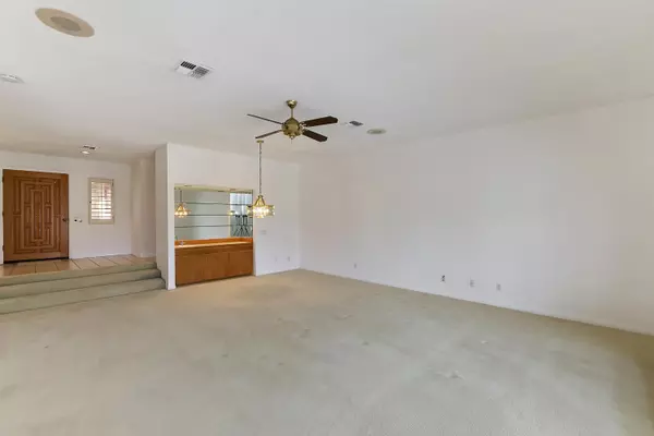 Indio, CA 92201,82300 Vandenberg CT