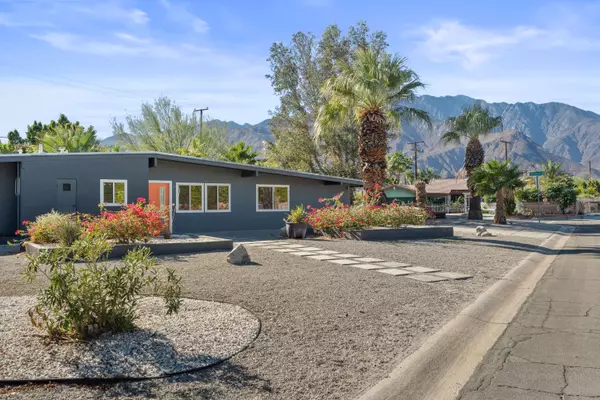 1950 N Magnolia RD, Palm Springs, CA 92262