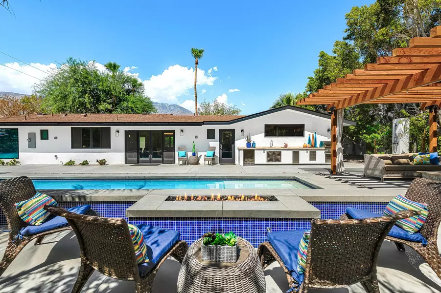 3152 N Starr RD, Palm Springs, CA 92262