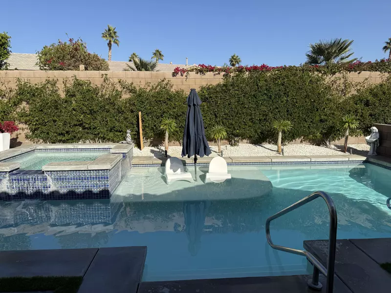 61270 Fire Barrel DR, La Quinta, CA 92253