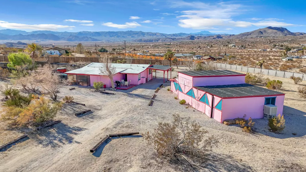 2642 Star LN, Joshua Tree, CA 92252