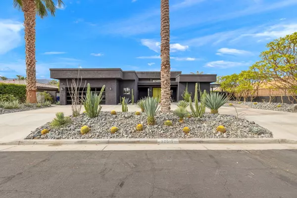 Rancho Mirage, CA 92270,37011 Palmdale RD