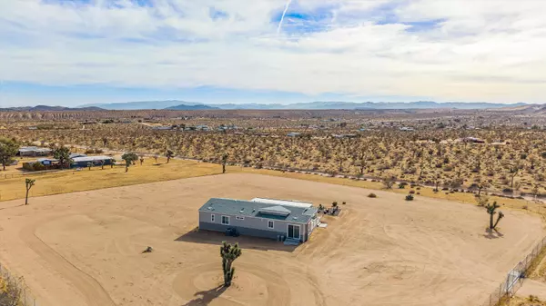 Yucca Valley, CA 92284,895 Wamego TRL