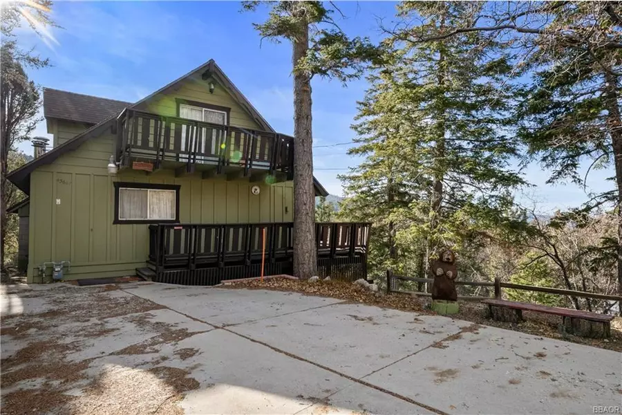 43647 Yosemite DR, Big Bear Lake, CA 92315