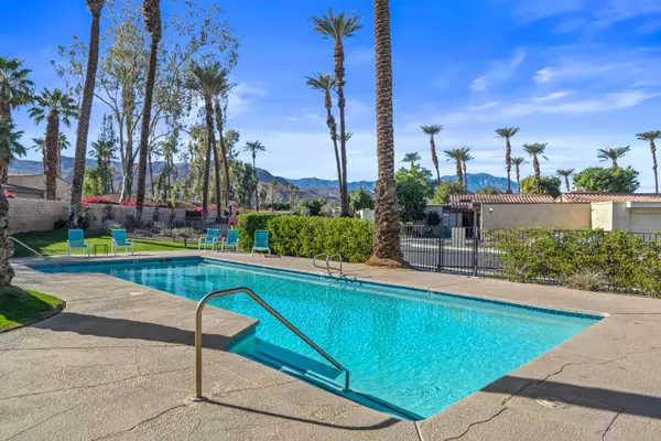 Palm Desert, CA 92260,74171 Santa Rosa CIR