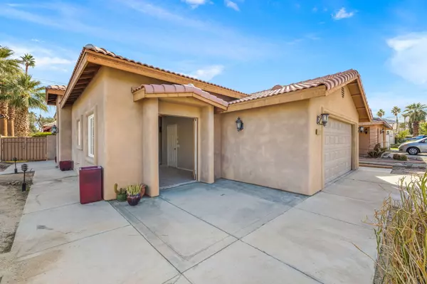 La Quinta, CA 92253,51510 Avenida Villa