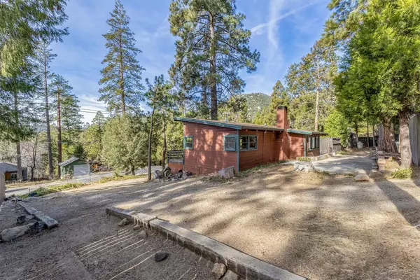 Idyllwild, CA 92549,55295 S Circle DR