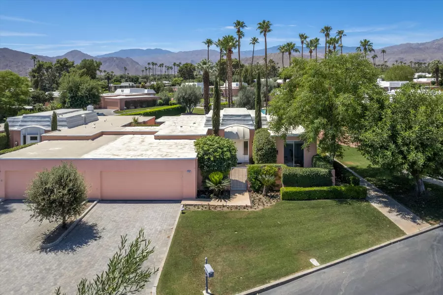 47432 Medina DR, Palm Desert, CA 92260