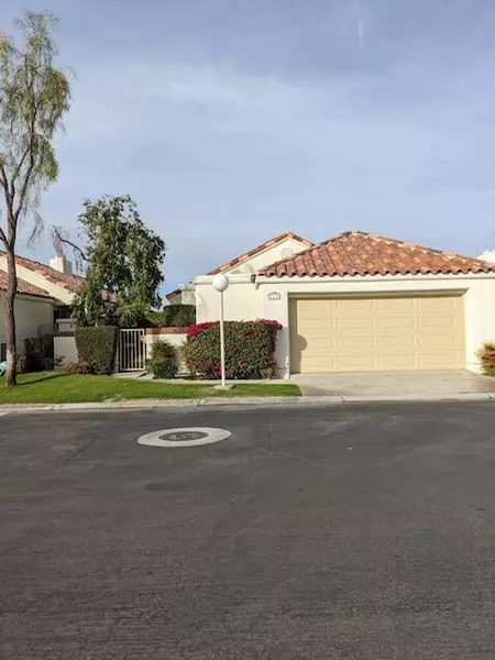 77638 Calle Las Brisas, Palm Desert, CA 92211