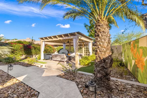 Palm Desert, CA 92211,920 Deer Haven CIR