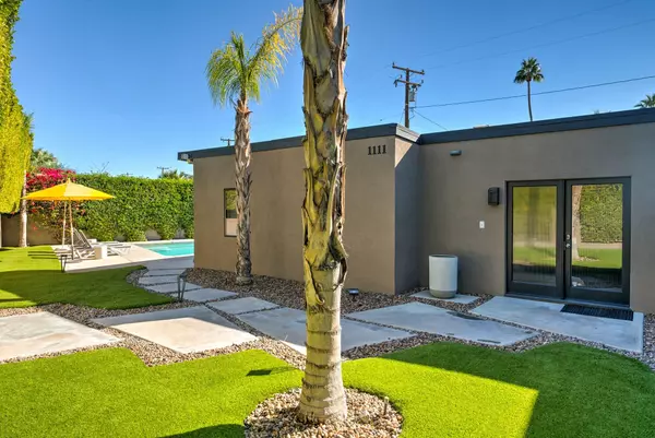 Palm Springs, CA 92262,1111 E Tachevah DR