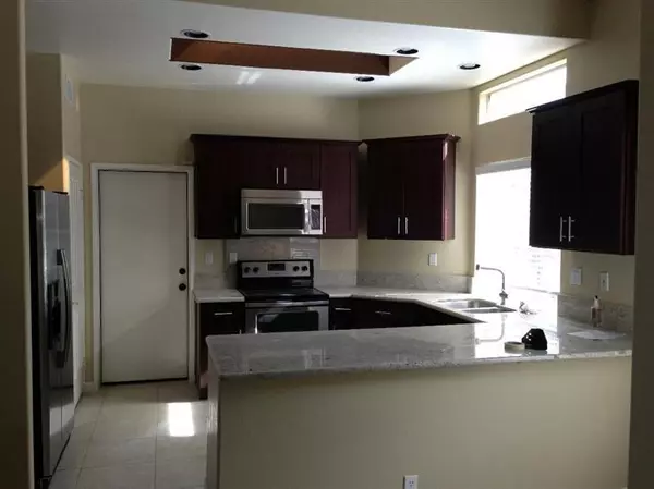 La Quinta, CA 92253,53975 Avenida Cortez