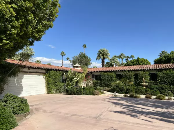 Palm Springs, CA 92262,330 E Valmonte Sur