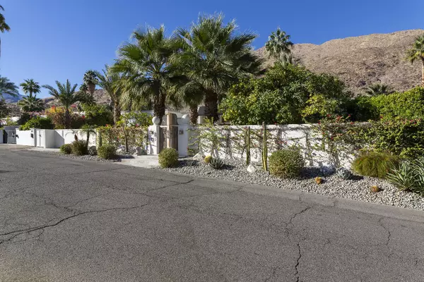 Palm Springs, CA 92264,1755 S Mesa DR