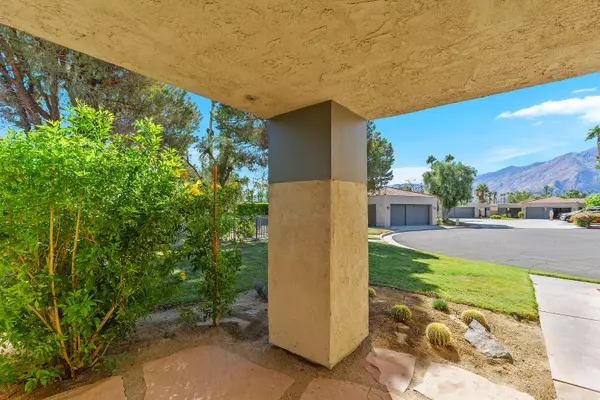 Palm Springs, CA 92262,1280 Sunflower LN