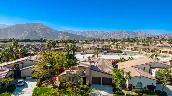 La Quinta, CA 92253,51689 Via Bendita